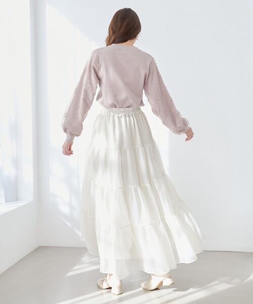 MAJESTIC LEGON（マジェスティックレゴン）の「【WEB限定XSサイズあり】シアーボリュームティアードスカート（スカート・レディース・アイボリー/ブラック/ベージュ・SMALL/MEDIUM/X-SMALL）」の7枚目の写真