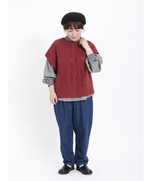 Samansa Mos2（サマンサ モスモス）の「透かしケーブル編み前後2WAYベスト（ベスト・レディース・グリーン/レッド/ブルー/ダークブラウン/キナリ・F）」の11枚目の写真