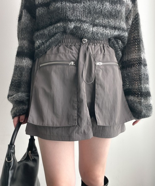 WEGO（ウィゴー）の「WEGO/アウトポケットナイロンミニスカパン（スカート・レディース・ブラック/グレー/カーキ・FREE）」の17枚目の写真