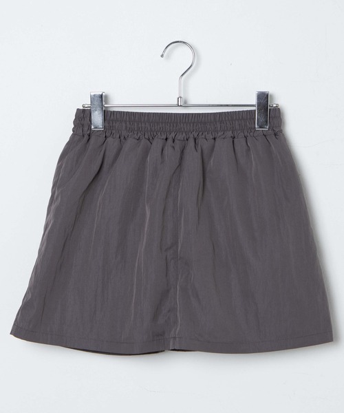 WEGO（ウィゴー）の「WEGO/アウトポケットナイロンミニスカパン（スカート・レディース・ブラック/グレー/カーキ・FREE）」の7枚目の写真