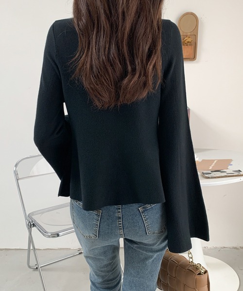 ABITOKYO（アビトーキョー）の「フレアスリーブハイネックニットプルオーバー（ニット/セーター・レディース・ブラック/ベージュ/ブルーグレー/ワインレッド・FREE）」の8枚目の写真