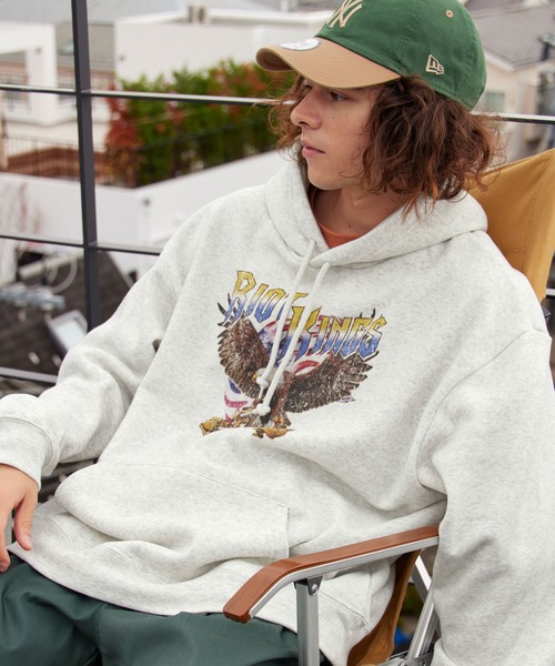 BARK MANHATTAN（バークマンハッタン）の「ヴィンテージライクロックデザイン オーバーサイズ裏起毛プルオーバーパーカー（パーカー・レディース・ダークグレー/オートミール/ダークブラウン/ダークネイビー/グレー系1/カーキ/ベージュ系1・M/L）」の17枚目の写真