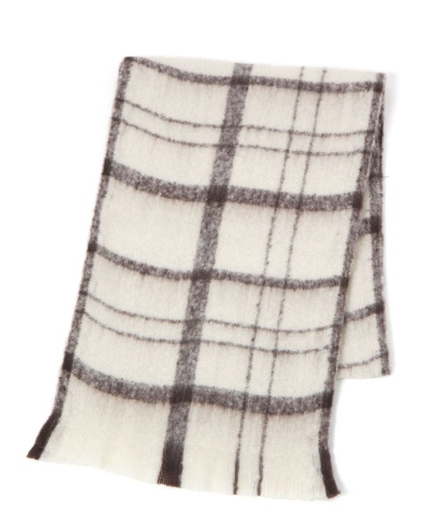 LAKOLE(ラコレ)の「ブークレーカラーチェックマフラー / 963794(マフラー・レディース・ブラック/オフホワイト/ネイビー・FREE)」の18枚目の写真