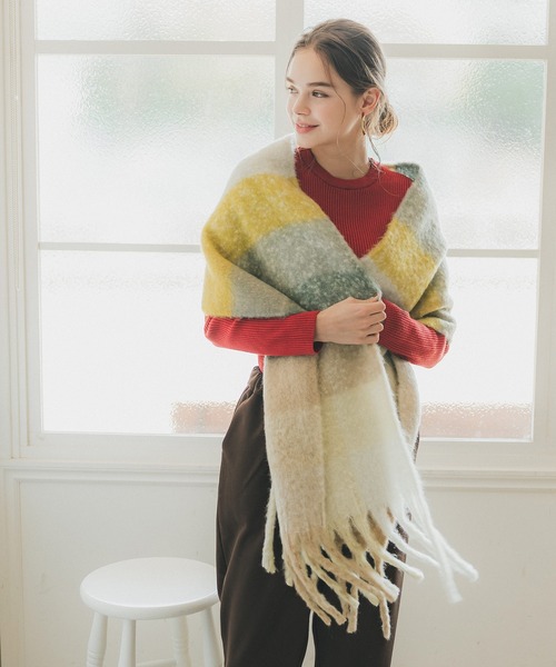 coca(coca)(コカ)の「【WEB限定セール】モヘヤタッチチェックマフラー(マフラー・レディース・A/C/B・ONE SIZE)」の3枚目の写真