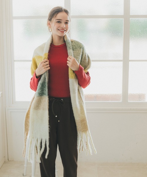 coca(coca)(コカ)の「【WEB限定セール】モヘヤタッチチェックマフラー(マフラー・レディース・A/C/B・ONE SIZE)」の11枚目の写真