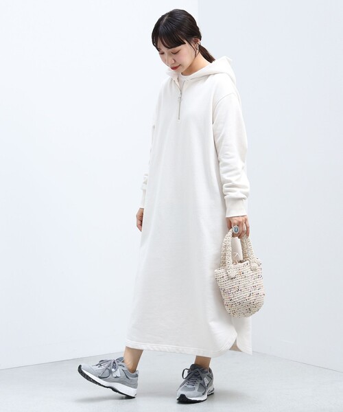 BEAMS HEART(ビームスハート)の「BEAMS HEART / フーディージップ カットワンピース(ワンピース・レディース・ナチュラル/ブルー系その他/ダークブラウン・FREE)」の17枚目の写真