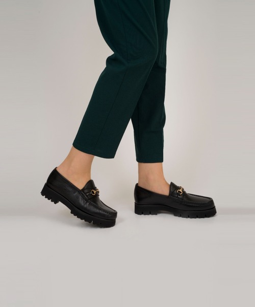 Daniele Lepori（ダニエル レポリ）の「【Daniele Lepori/ダニエル レポリ】厚底 ビットローファー 本革（ローファー・レディース・ブラック×ゴールド/ブラック×シルバー・37/39/36/38）」の14枚目の写真