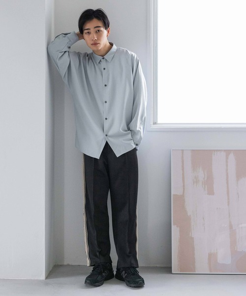 LOWRYS FARM(ローリーズファーム)の「ツイルLINONドルマンシャツ 104930(シャツ/ブラウス・メンズ・ホワイト/ベージュ/ブルー・LARGE/MEDIUM)」の11枚目の写真