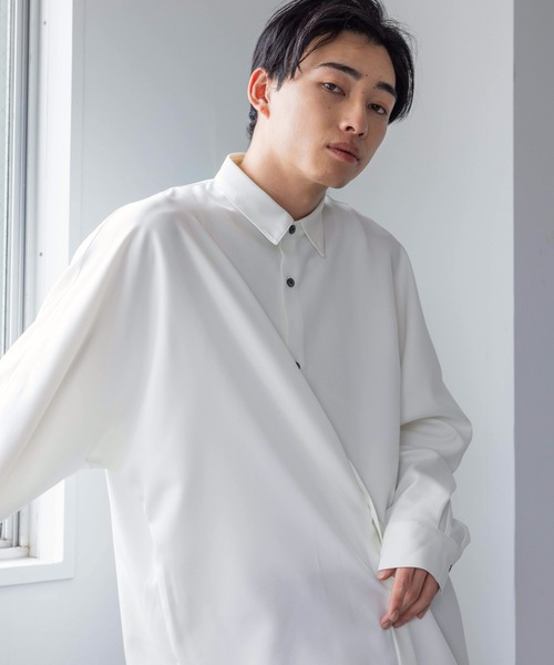 LOWRYS FARM(ローリーズファーム)の「ツイルLINONドルマンシャツ 104930(シャツ/ブラウス・メンズ・ホワイト/ベージュ/ブルー・LARGE/MEDIUM)」の5枚目の写真