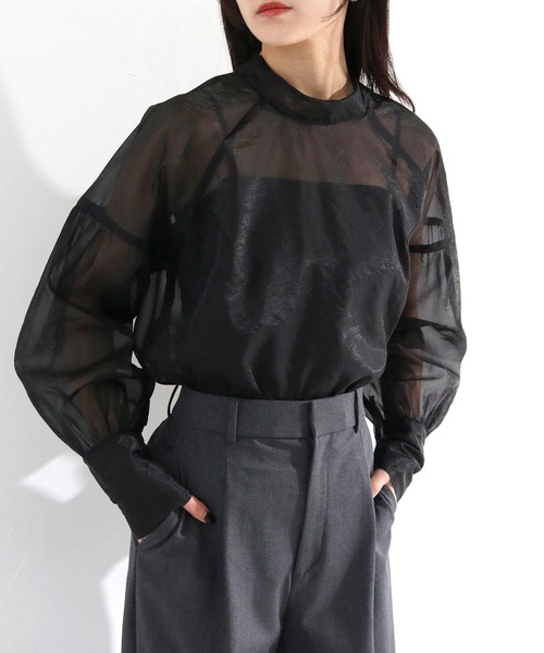 cheriella(シェリエラ)の「【cheriella】WEB限定オーガンジーボリュームスリーブブラウス(シャツ/ブラウス・レディース・グレー/ブラック/アイボリー・M)」の3枚目の写真
