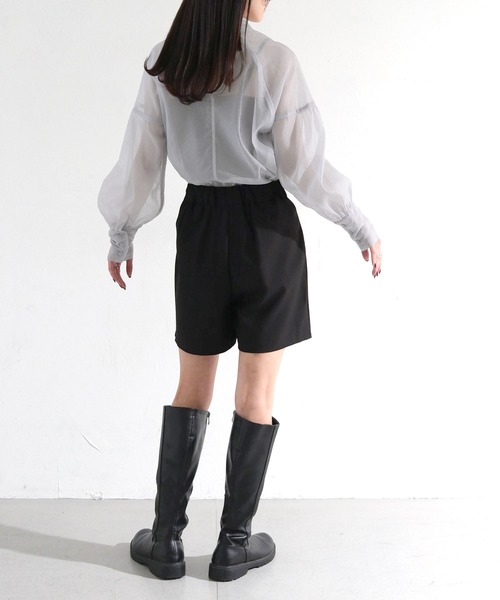 cheriella(シェリエラ)の「【cheriella】WEB限定オーガンジーボリュームスリーブブラウス(シャツ/ブラウス・レディース・グレー/ブラック/アイボリー・M)」の9枚目の写真
