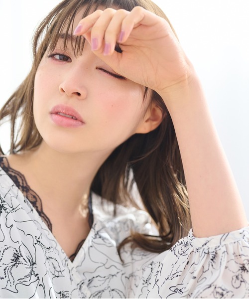 mysty woman（ミスティウーマン）の「【上西星来さんコラボ】カシュクール花柄ワンピース 104740（ワンピース・レディース・ホワイト系その他/ブラック系その他/ホワイト系その他2/ブラック系その他2・FREE）」の5枚目の写真