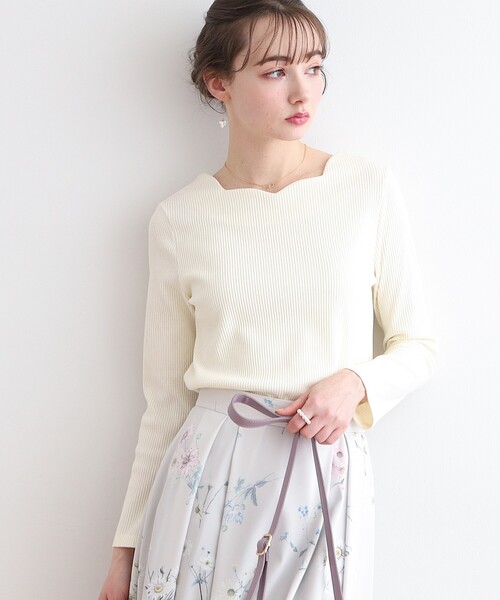 couture brooch（クチュールブローチ）の「◆【オフィスにも◎】ハートネックテレコトップス（Tシャツ/カットソー・レディース・ピンク系/オフホワイト/ブラック・38/40/42）」の4枚目の写真