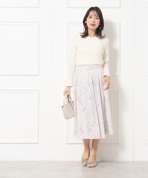 couture brooch（クチュールブローチ）の「◆【オフィスにも◎】ハートネックテレコトップス（Tシャツ/カットソー・レディース・ピンク系/オフホワイト/ブラック・38/40/42）」の5枚目の写真