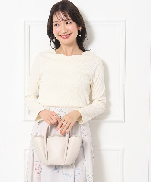 couture brooch（クチュールブローチ）の「◆【オフィスにも◎】ハートネックテレコトップス（Tシャツ/カットソー・レディース・ピンク系/オフホワイト/ブラック・38/40/42）」の8枚目の写真