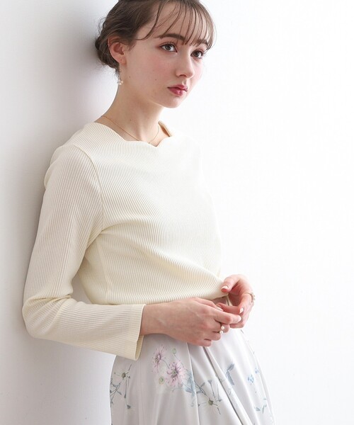 couture brooch（クチュールブローチ）の「◆【オフィスにも◎】ハートネックテレコトップス（Tシャツ/カットソー・レディース・ピンク系/オフホワイト/ブラック・38/40/42）」の12枚目の写真