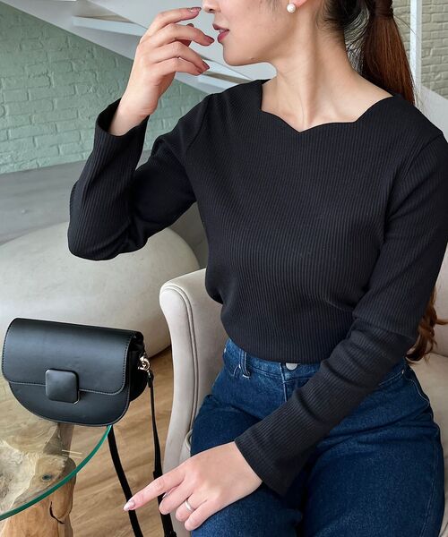 couture brooch（クチュールブローチ）の「◆【オフィスにも◎】ハートネックテレコトップス（Tシャツ/カットソー・レディース・ピンク系/オフホワイト/ブラック・38/40/42）」の3枚目の写真