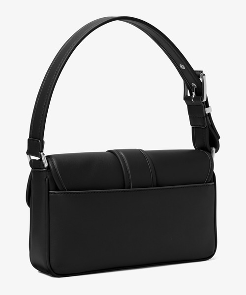 MICHAEL KORS(マイケルコース)の「COLBY レザー ショルダー ミディアム(ショルダーバッグ・レディース・ブラック・FREE)」の4枚目の写真