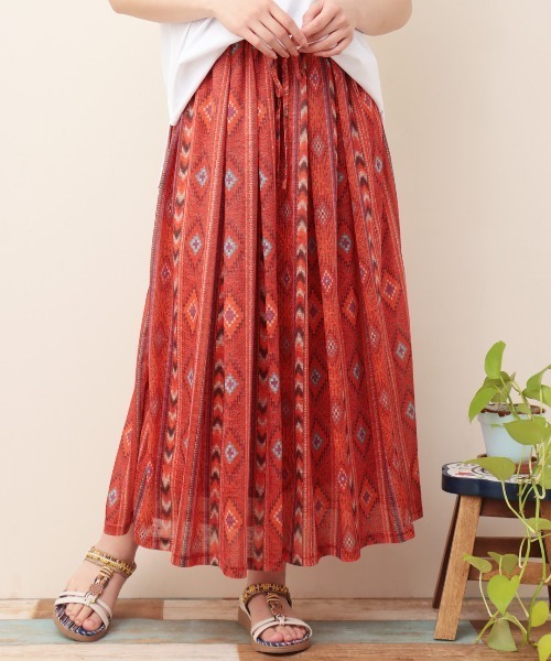 チチカカ(チチカカ)の「エスパンディキカプリントスカート(スカート・レディース・レッド/グリーン/ブルー・FREE)」の21枚目の写真