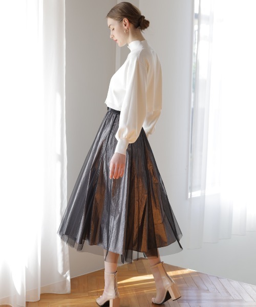 AND COUTURE（アンドクチュール）の「スタンドネッククロップド