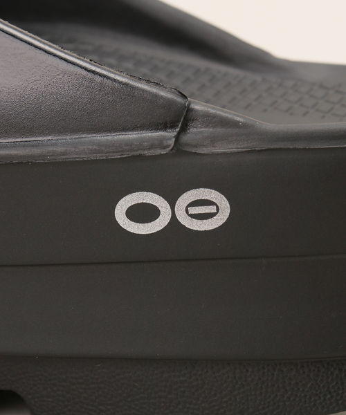 OOFOS(ウーフォス)の「【OOFOS/ウーフォス】 OOmega(サンダル・レディース・ブラック・25cm/24cm/23cm)」の15枚目の写真