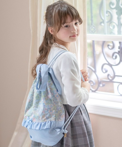 Catherine Cottage（キャサリンコテージ）の「フラワープリントナップサック（バックパック/リュック・キッズ・サックスブルー系2/ブルー系1/ピンク系1/ブルー系2/ベージュ系1/グレー系2・FREE）」の12枚目の写真