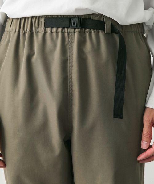 URBAN RESEARCH DOORS（アーバンリサーチドアーズ）の「『撥水』『接触冷感』add fabrics イージートラウザー（その他パンツ・メンズ・ホワイト系その他/チャコールグレー/カーキ・MEDIUM/LARGE）」の7枚目の写真