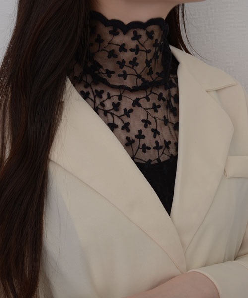 Mayree（メイリー）の「【resonance】フラワー刺繍 シアータートル/つけ襟【マルチウェイ/オケージョン】（付け襟・レディース・アイボリー/ブラック・FREE）」の8枚目の写真