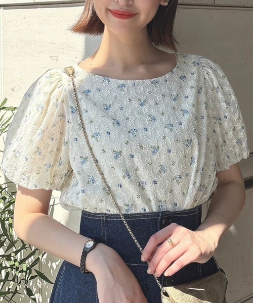 F i.n.t(フィント)の「花柄楊柳レースバルーンスリーブブラウス/F&A/fint(シャツ/ブラウス・レディース・オレンジ/ライトブルー・FREE)」の2枚目の写真