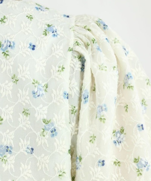 F i.n.t(フィント)の「花柄楊柳レースバルーンスリーブブラウス/F&A/fint(シャツ/ブラウス・レディース・オレンジ/ライトブルー・FREE)」の12枚目の写真