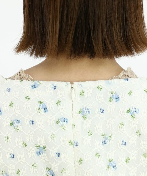 F i.n.t(フィント)の「花柄楊柳レースバルーンスリーブブラウス/F&A/fint(シャツ/ブラウス・レディース・オレンジ/ライトブルー・FREE)」の13枚目の写真