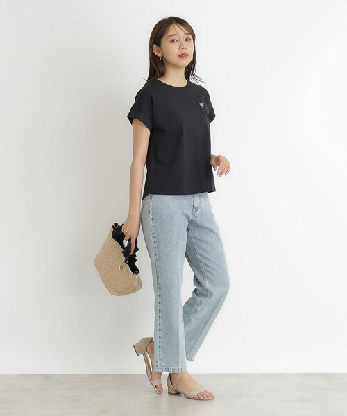 index(インデックス)の「◆《5color》UV ワンポイント刺繍デザインTシャツ【接触冷感/洗濯機洗い可】(Tシャツ/カットソー・レディース・ナチュラル/オフホワイト/ブラック/チャコールグレー/ライトブルー・36/38/40/42)」の15枚目の写真