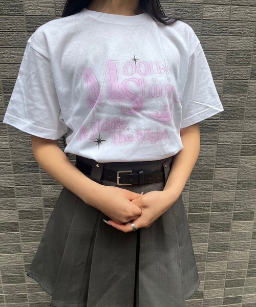 fiere(フィエール)の「ムーンプリント半袖Tシャツ(Tシャツ/カットソー・レディース・ホワイト・M/L)」の3枚目の写真