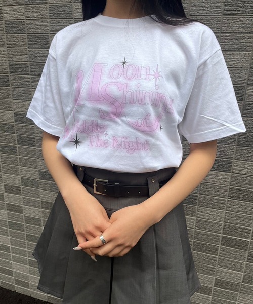 fiere(フィエール)の「ムーンプリント半袖Tシャツ(Tシャツ/カットソー・レディース・ホワイト・M/L)」の4枚目の写真
