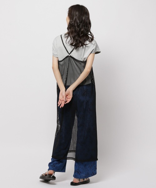 niko and（ニコアンド）の「レイヤードメッシュワンピース