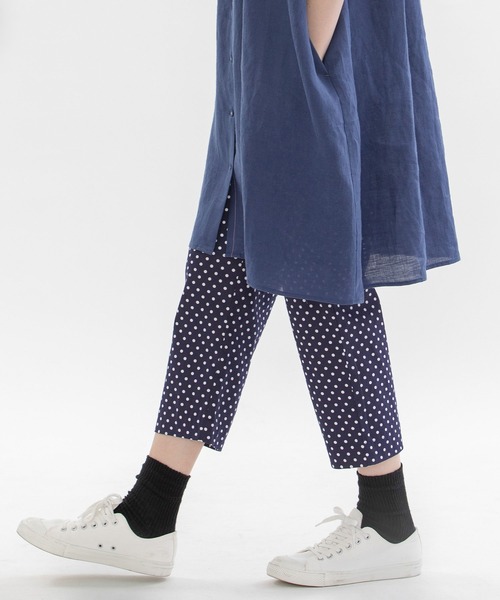 nop de nod(ノップドゥノッド)の「ストレッチクロップドパンツ(その他パンツ・レディース・ブラック/サックスブルー/スミクロ・3)」の21枚目の写真