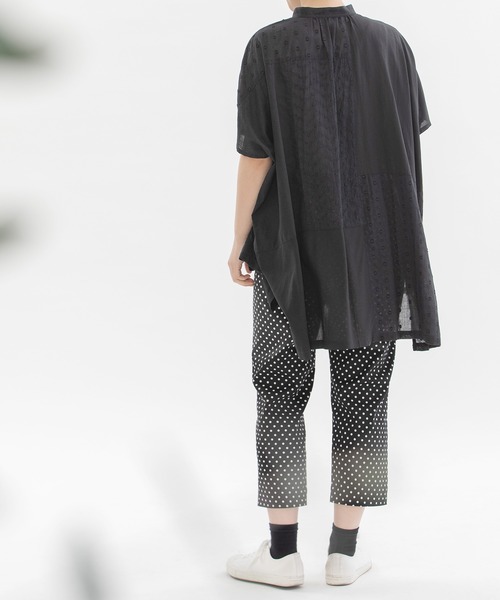 nop de nod(ノップドゥノッド)の「ストレッチクロップドパンツ(その他パンツ・レディース・ブラック/サックスブルー/スミクロ・3)」の10枚目の写真