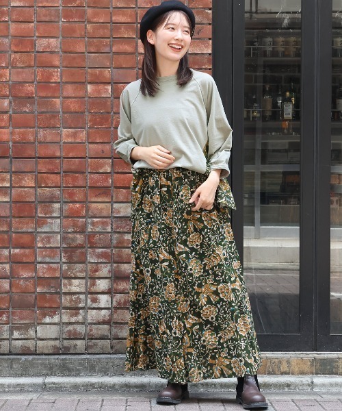 チチカカ(チチカカ)の「オトミプリントコンビプルオーバー(Tシャツ/カットソー・レディース・ブラック/グレー・FREE)」の4枚目の写真
