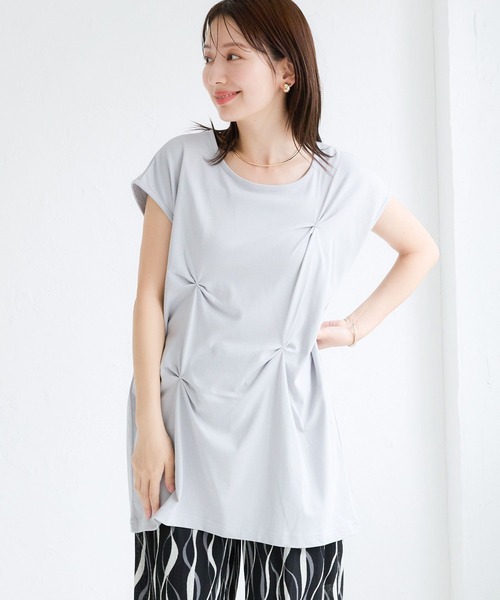 LEPSIM（レプシィム）の「タックデザインチュニック　134102（Tシャツ/カットソー・レディース・オフホワイト/ライトグレー/ブラック・FREE）」の8枚目の写真