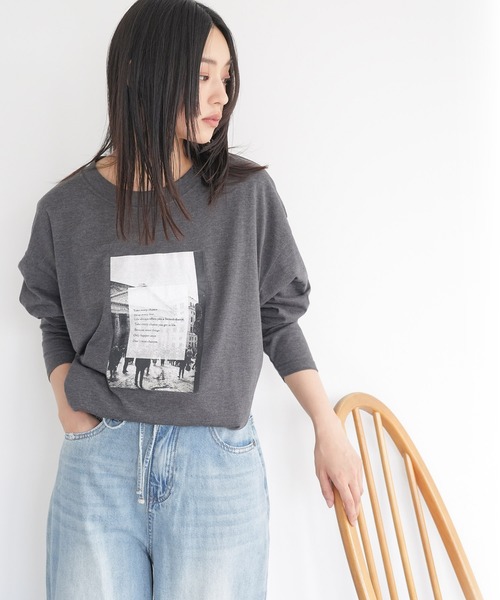 mili an deni（ミリアンデニ）の「フォトプリントロンT（Tシャツ/カットソー・レディース・ネイビー/ブラック/チャコールグレー/オフホワイト・L/M）」の22枚目の写真