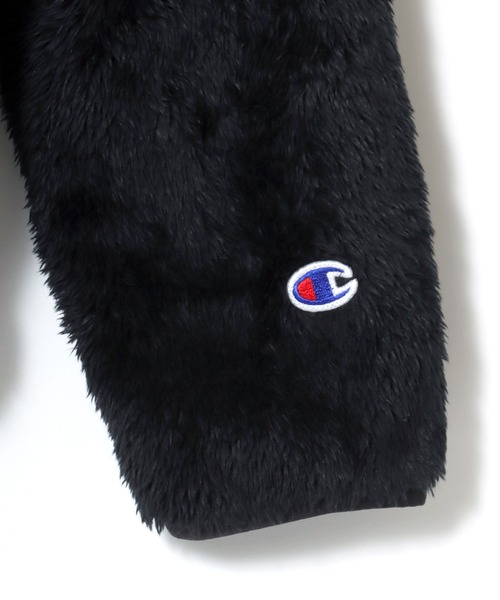 Champion(チャンピオン)の「Champion/チャンピオン Sherpa Fleece Snap Jacket/シェルパフリース ロゴ ワンポイント刺繍 スナップ ジャケット/ボアジャケット/ノーカラージャケット/レディース(ノーカラージャケット・レディース・グレイッシュベージュ/ブラック・M/L)」の15枚目の写真