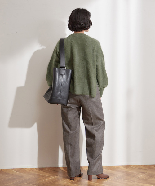 journal standard L'essage(ジャーナルスタンダードレサージュ)の「FOX CASHMERE Vネックカーディガン(カーディガン/ボレロ・レディース・ピンク系その他/オリーブ/ネイビー/ベージュ・FREE)」の11枚目の写真