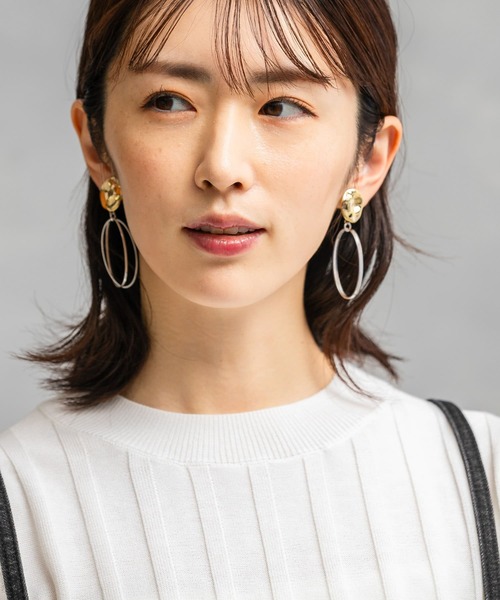 URBAN RESEARCH ROSSO WOMEN（アーバンリサーチ　ロッソ）の「MIXオーバルイヤリング（イヤリング・レディース・ゴールド系その他・FREE）」の2枚目の写真