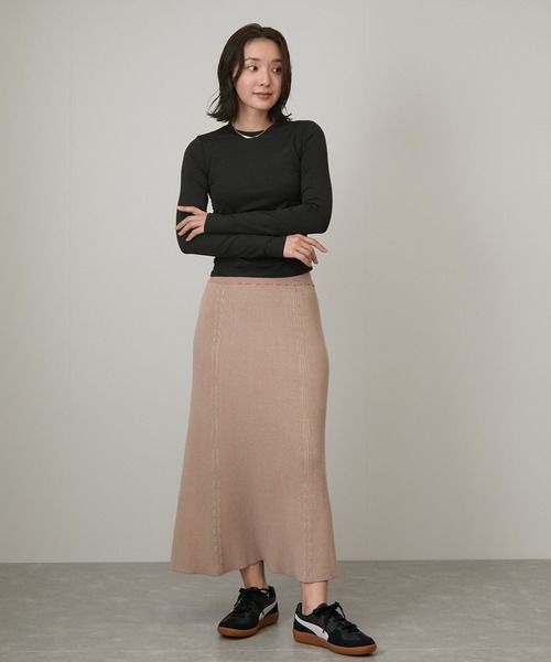 Vuori（ヴオリ）の「＜NERGY限定販売＞【VUORI】VUORI L/S Ruched Halo ハロールーシュ長袖Tシャツ（Tシャツ/カットソー・レディース・ライトグレー/ブラック系その他・S）」の21枚目の写真