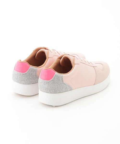 &Bridge(アンドブリッジ)の「Fitflop(フィットフロップ) RALLY LEATHER/FELT/SUEDE PANEL SNEAKERS(スニーカー・レディース・グレー系その他2・30/35/40/45)」の3枚目の写真