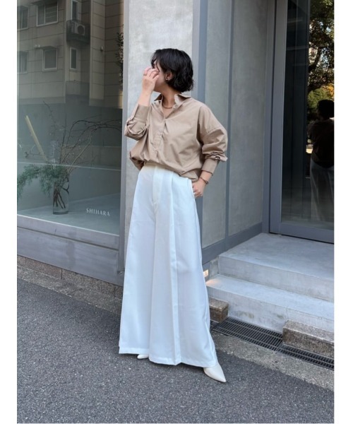 UR'S(ユアーズ)の「ワンタックオーバーワイドパンツ(その他パンツ・レディース・ネイビー/キャメル/ホワイト・S/M/L)」の5枚目の写真