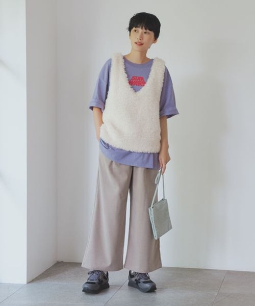 studio CLIP（スタディオクリップ）の「プルオーバーファーベスト（ベスト・レディース・ライトグレー/アイボリー・FREE）」の9枚目の写真