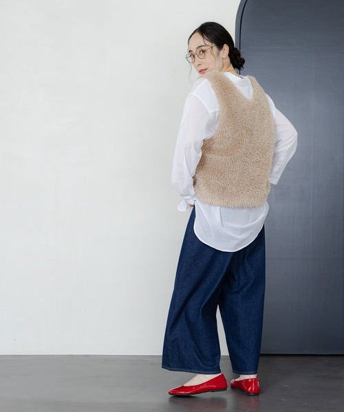 studio CLIP（スタディオクリップ）の「プルオーバーファーベスト（ベスト・レディース・ライトグレー/アイボリー・FREE）」の20枚目の写真