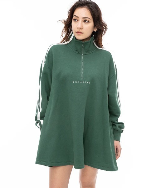 BILLABONG（ビラボン）の「BILLABONG レディース SLEEVE LINE SWEAT ON ワンピース/ビラボンハーフジップスウェットフレアワンピース（ワンピース・レディース・グリーン系その他/パープル系その他/オフホワイト・MEDIUM）」の10枚目の写真