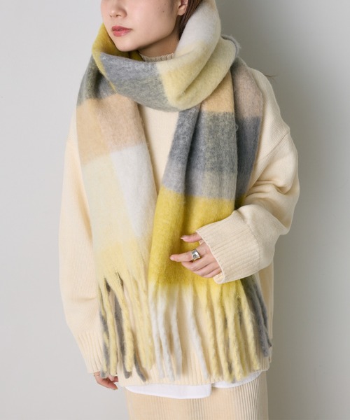 PUAL CE CIN（ピュアルセシン）の「起毛フェイクウールチェックマフラー（マフラー・レディース・ブラウン系その他/イエロー系その他・FREE）」の3枚目の写真
